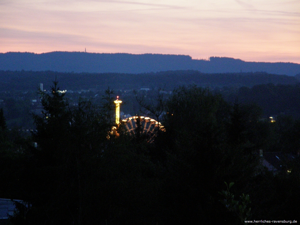 Rutenfest bei Sonnenuntergang