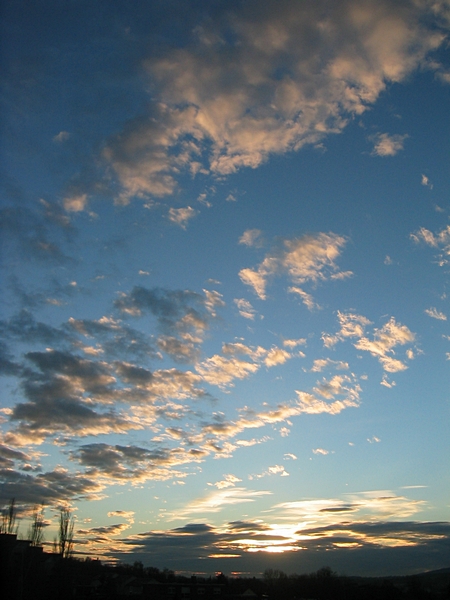 Silberwolken, steigend